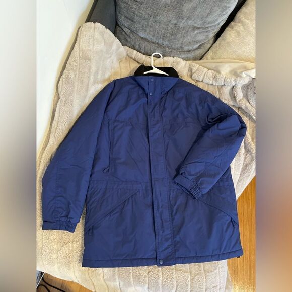 L.L. Bean Vintage Blue Parka Goose Down Insulation - Picture 8 of 13